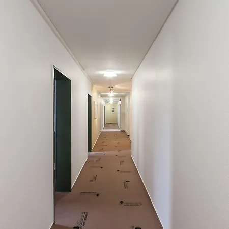 酒店 Strijewski 3*