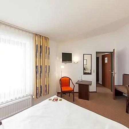 Hotel Strijewski 3*