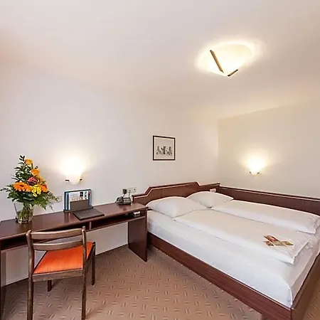Strijewski Hotel 3*