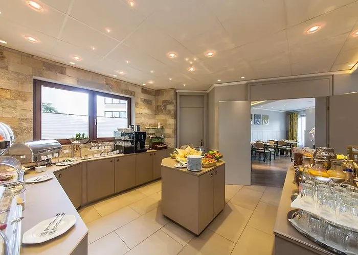 Hotel Strijewski 3* Wolfsburg