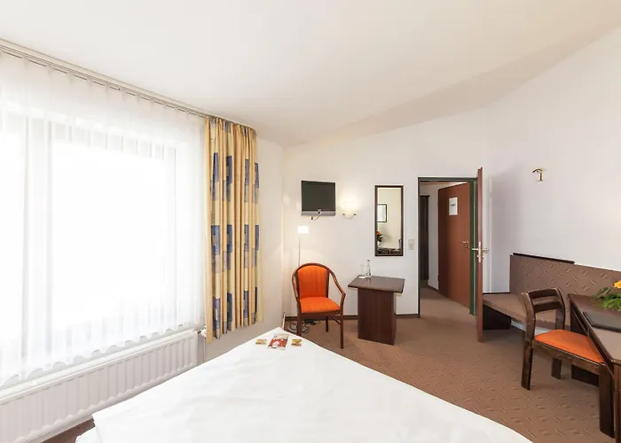 Hotel Strijewski 3* Wolfsburg